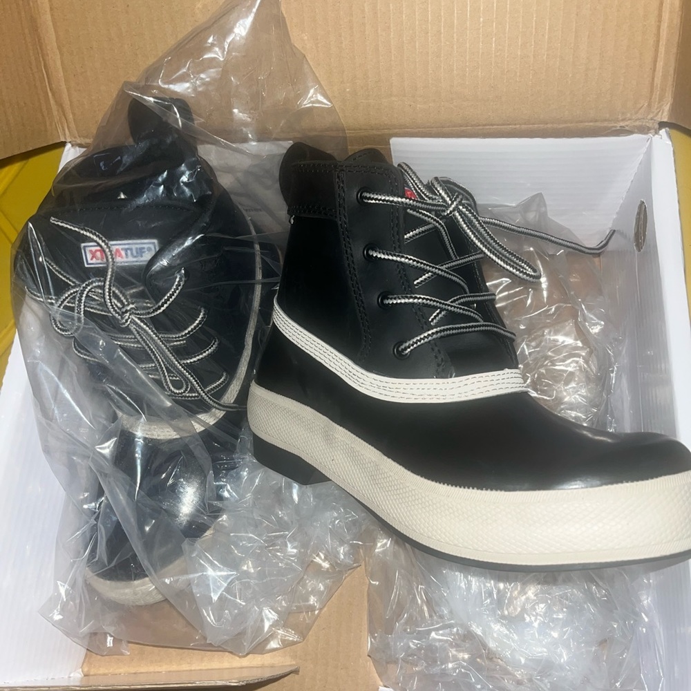 Women’s Xtratuf waterproof boots